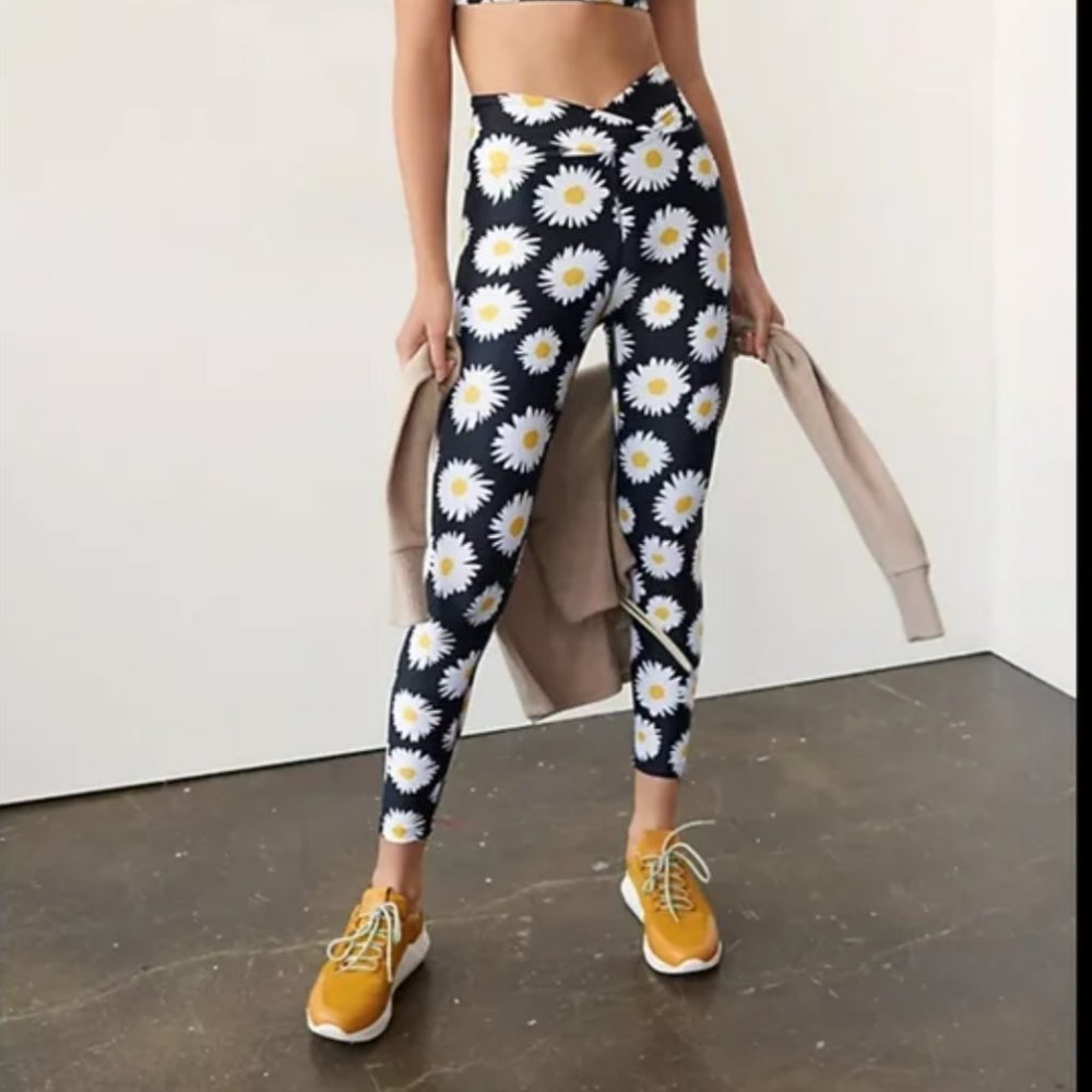 Year of Ours Veronica Daisy Leggings from Anthropologie